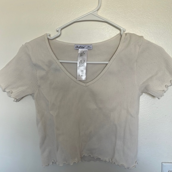 Top - Picture 1 of 2